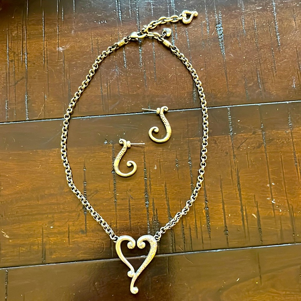 Necklace/ earrings Brighton